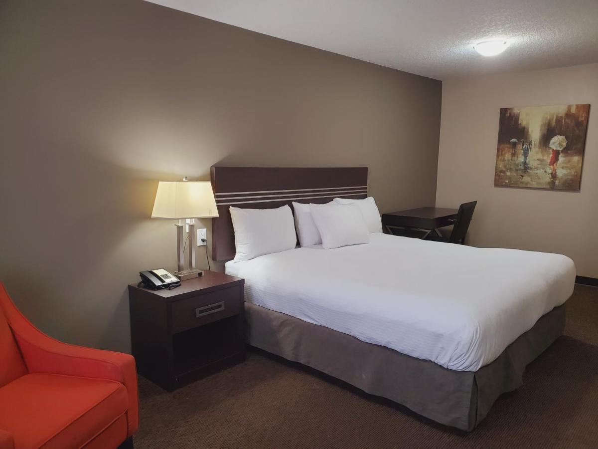 Royal Lodge Едмонтон Екстер'єр фото