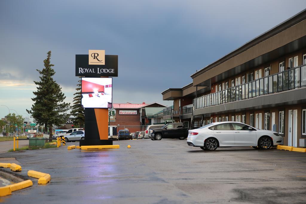 Royal Lodge Едмонтон Екстер'єр фото