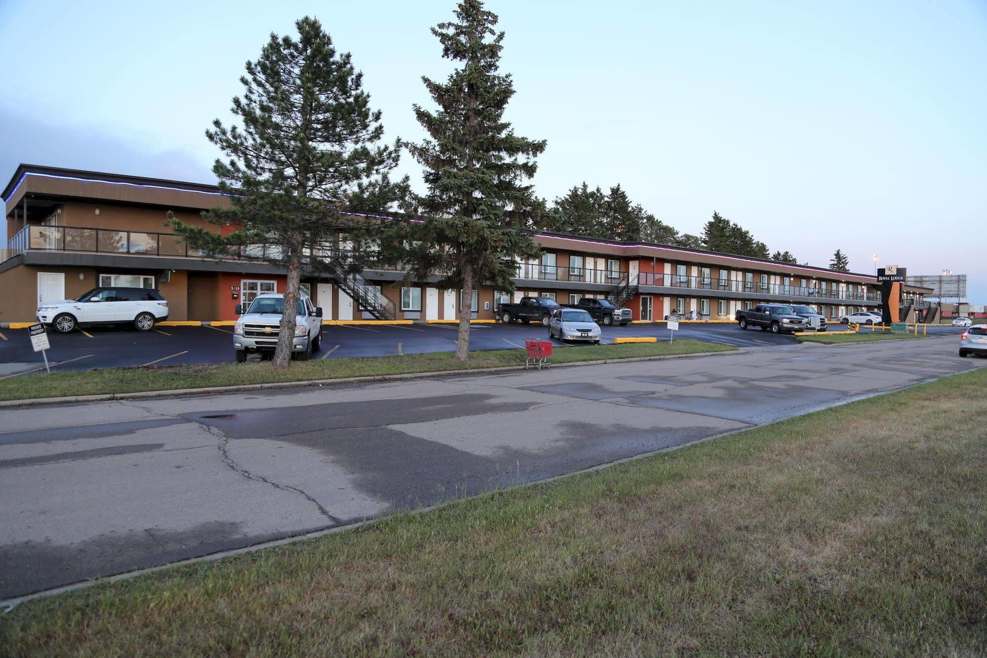 Royal Lodge Едмонтон Екстер'єр фото