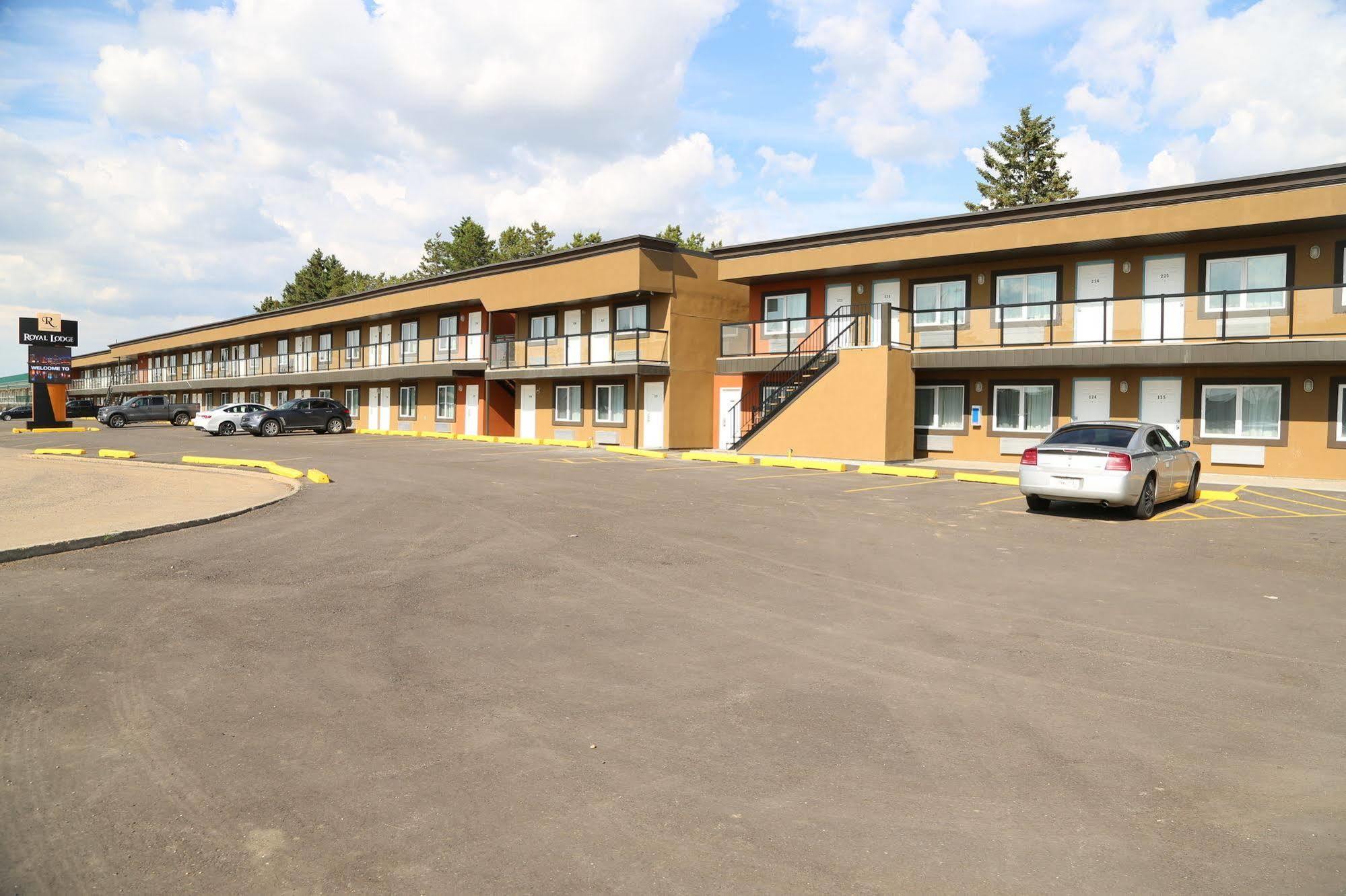 Royal Lodge Едмонтон Екстер'єр фото