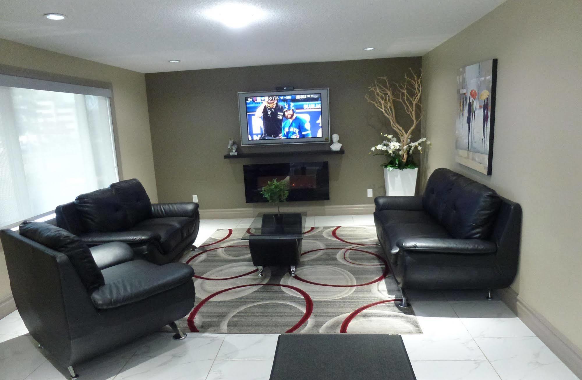 Royal Lodge Едмонтон Екстер'єр фото